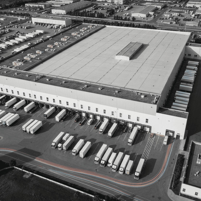 物流業のAI活用|配車最適化・需要予測・倉庫DXの実践事例